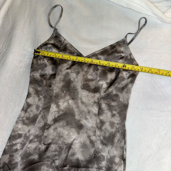 Abercrombie and Fitch Women’s Gray Tie Dye Belted Skip Dress XS Gently Worn - Picture 8 of 11